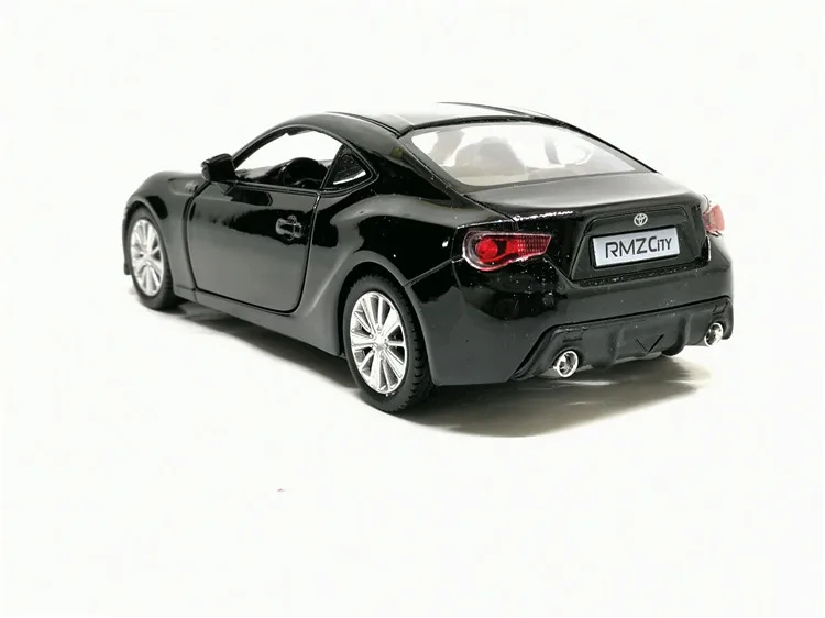 Модель автомобиля toyota 86 в масштабе 1:36 из сплава на две открытые двери | Игрушки и