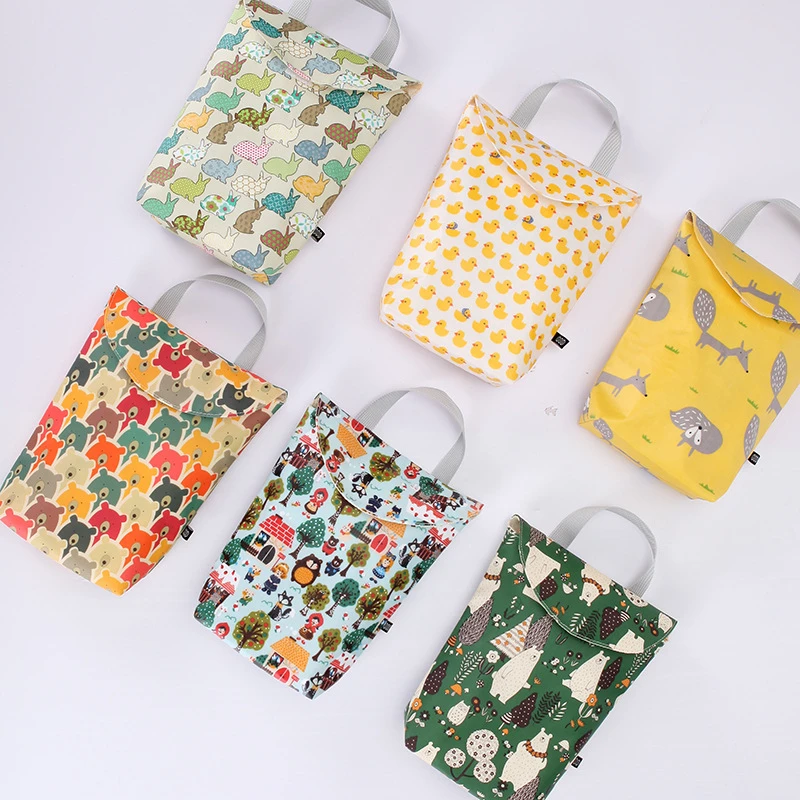 

1PCS NEW Print Multifunction Strage Bag Baby Cloth Bags Waterproof Diaper Bag Washable Reusable Portable Big Capacity Mummy Bag