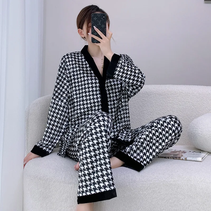 

Houndstooth Women Pajamas Set Long Sleeve Shirt&Pants Velour Sleep Set Sexy V-neck 2PCS Sleepwear Velvet Pijamas Suit Homewear