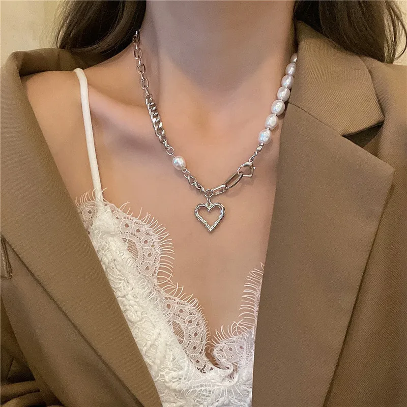 

korean Kpop Vintage Baroque Pearl Choker Heart fashion Clavicle Chain Necklace For Women Egirl Goth Cool EMO Punk Grunge Jewelry