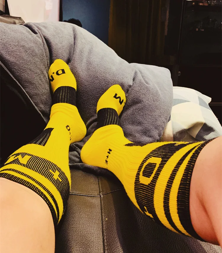 Новый дизайн мужские носки модные для геев удобные футбольные спортивные