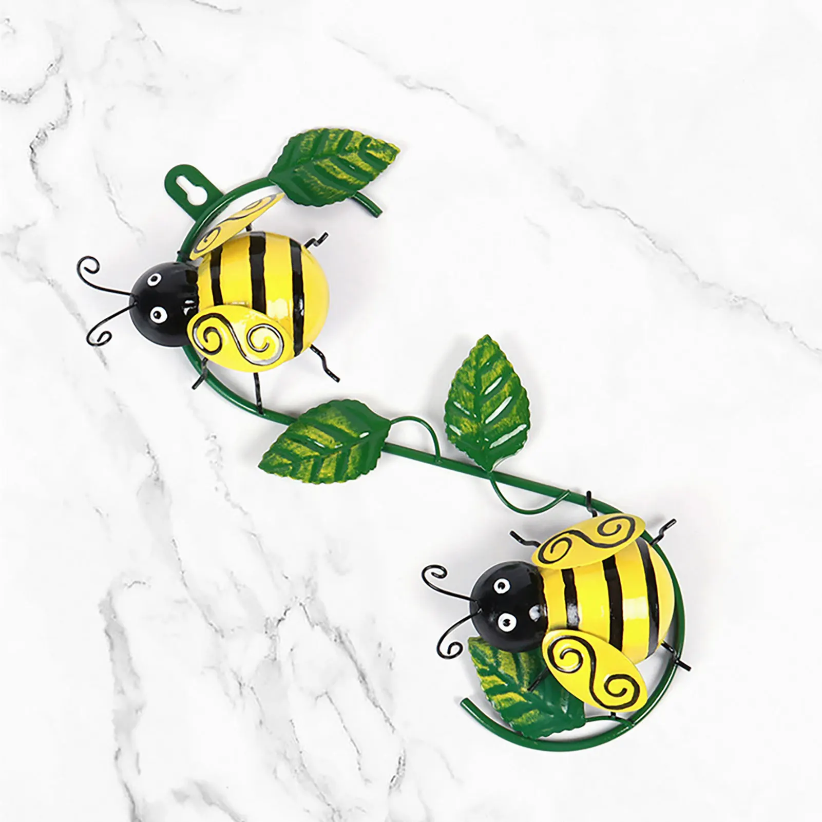 

Free Shipping Creative Wall Decoration For Home Garden 3D Metal Bee Wall Decor Art Decorative Sculpture With Green Leaf