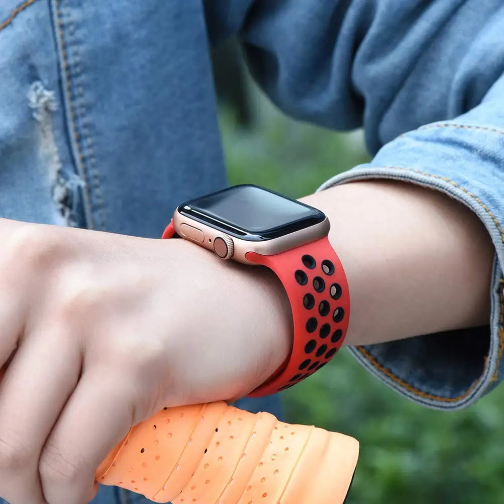 

Silicone bracelet For Apple Watch band 44mm 40mm 45mm 41mm 38mm 42mm smart watch sport belt correa iWatch serie 6 5 4 3 2 1 se