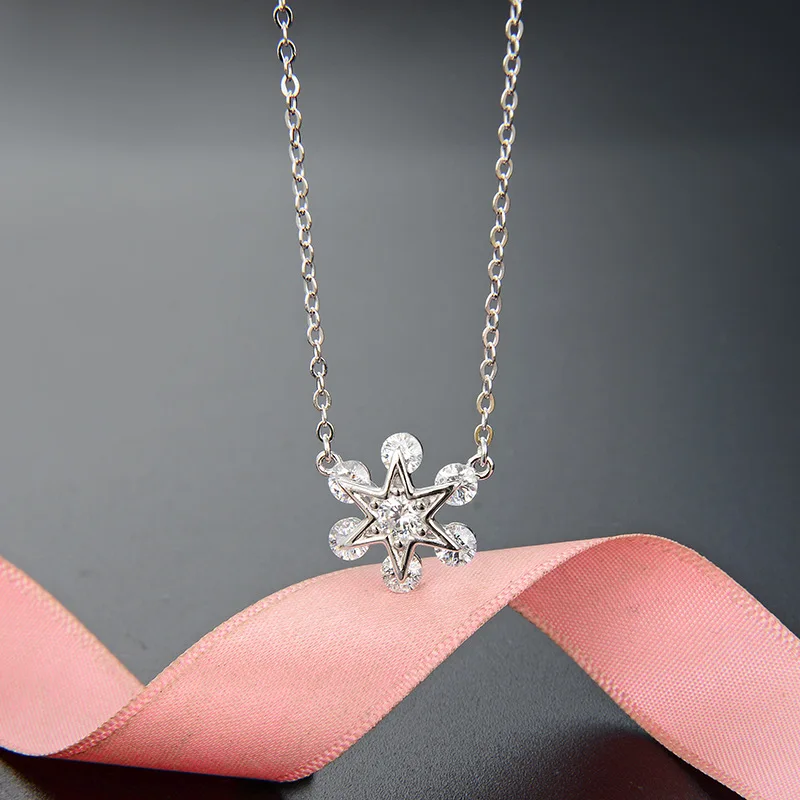 

Zircon Snowflake Pendant S925 Sterling Silver Fashion Sweet Necklace Female Simple Personality Clavicle Chain Jewelry G0011