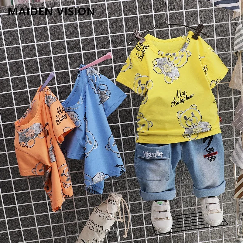 

Одежда для младенцев, комплекты летней одежды для маленьких девочек и малышей Одежда с изображением мишки; Футболка и джинсы; Комплект одеж...