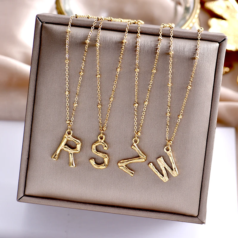 

316L stainless steel fadeless fashion web celebrity small 18K gold alphabet necklace women's new collarbone choker chain