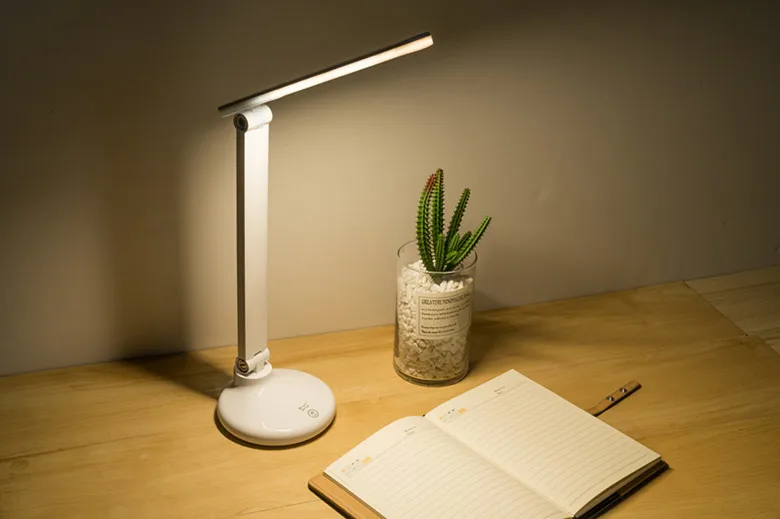 Светодиодный складной настольный светильник для защиты глаз перезаряжаемый и