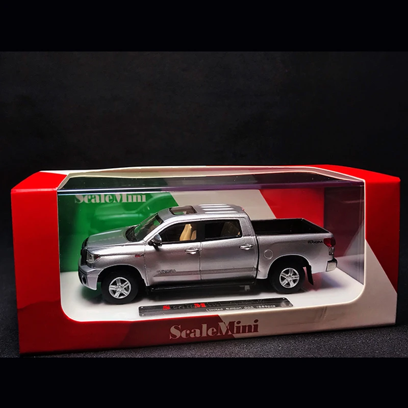 

Model Car 1/64 Pop Toys ScaleMini Toyota Tundra PickUp Truck Alloy Car Collection 1:64 Model Car