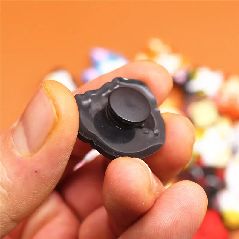 Single Sale 1pc Animals PVC Shoe Charms Shoe Buckle Accessories Cute Pug Face Shoe Decoration for croc jibz Kid's Party X-mas