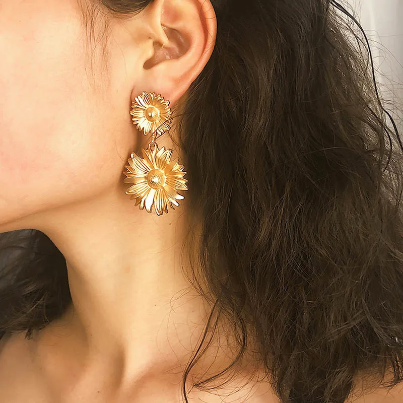 Personality Creative Sun Flower Earrings Women Simple Exaggerated Metal Drop Street Beat Tide Jewelry Gift | Украшения и