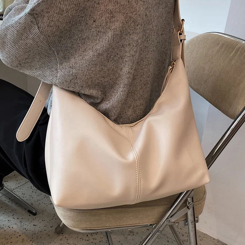 

Повседневная женская сумка через плечо, большая сумка-хобо из мягкой искусственной кожи, женские Фирменные простые сумки-мессенджеры для ж...