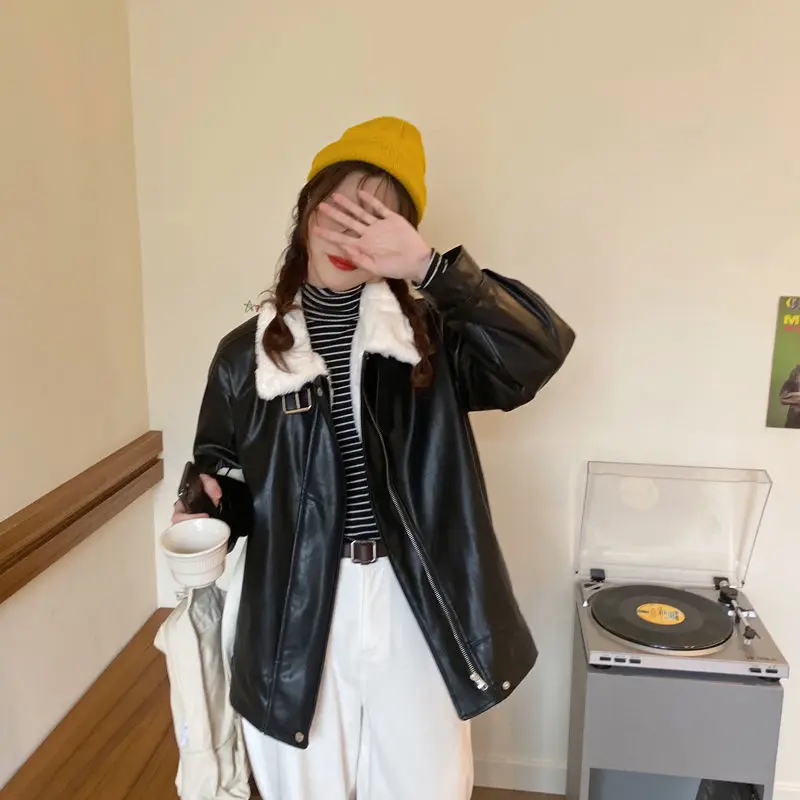 

Korean High Street Long Sleeve Fur Coat Women Black Loose Plush Leather Moto Jacket 2020 Winter Outerwear Female Warm PU Jacket