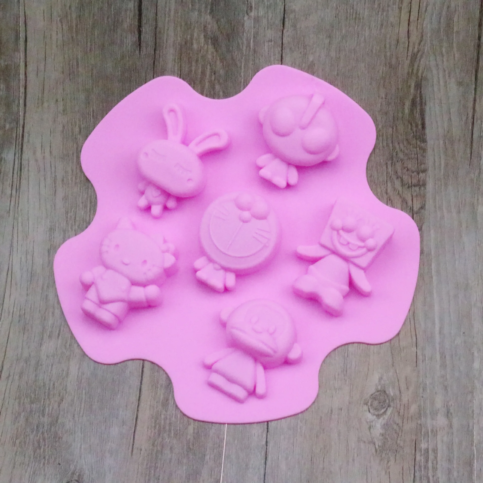 

Cartoon Character 6 Holes Silicone Ice Mold Cake Mould Handmade Soap Chocolate Cube Tray