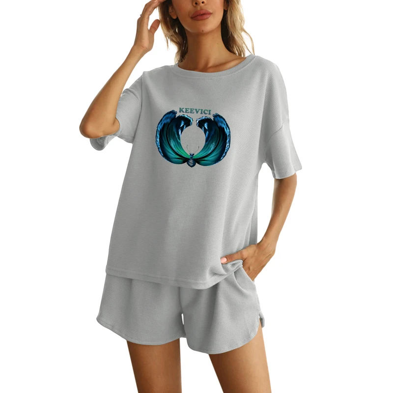 

Женская летняя одежда 2021, спортивный костюм, женская футболка с принтом и шорты, комплект из 2 предметов, Женский шикарный свободный костюм с...