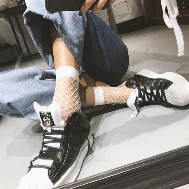 

1 Pair Ankle-High Fashion Streetwear Breathable Casual Fishnet Socks Women White Sexy Hollow Nets Ladies Sweet Mesh Lace Socks