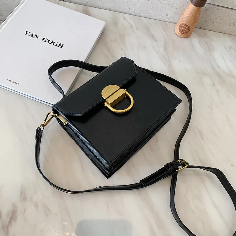 

Новинка 2022, взрывоопасная женская сумка 2022, портативная маленькая квадратная однотонная простая сетчатая красная сумка в стиле ретро, диагональная искусственная кожа