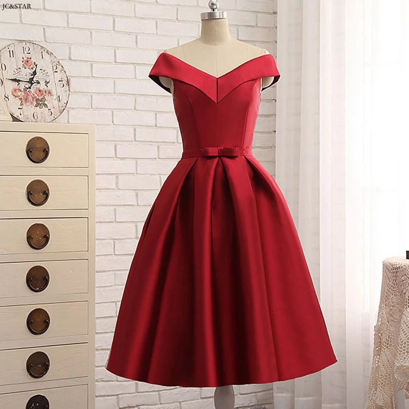 Атласное платье подружки невесты красное ТРАПЕЦИЕВИДНОЕ с V-образным вырезом |