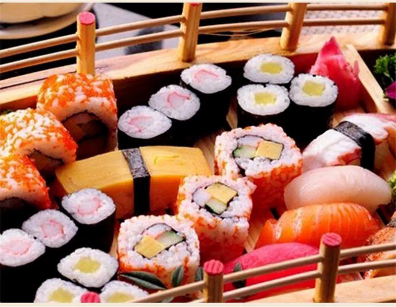

Japanese wooden kitchen sushi bridge boat pine creative sushi sashimi sushi tableware decoration