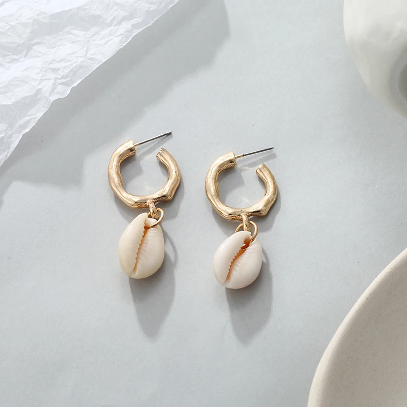 Корейские массивные серьги в форме буквы C из Золотого Металла модные уникальные