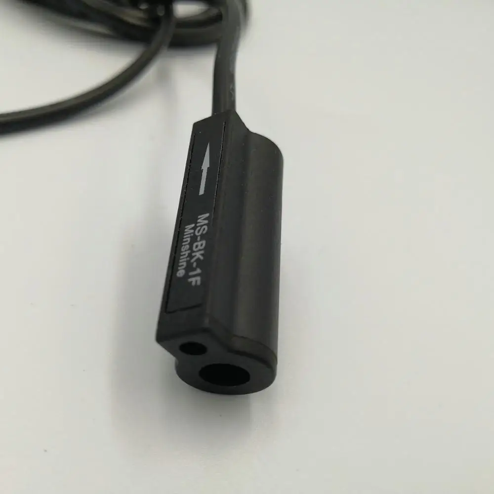 Датчик сигнала торможения и отключения питания 1F/1R для электрического