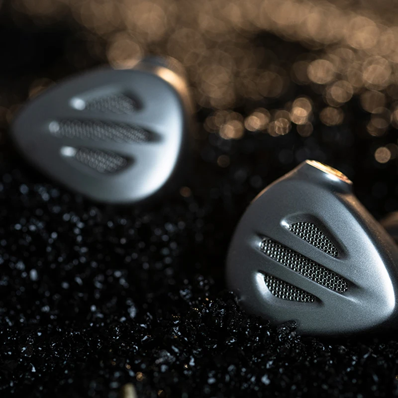 FiiO FH9 Hi-Res 1DD+6BA Drivers In-ear HIFI Earphone IEM Earbuds With MMCX High-Purity Pure Silver Cable 2.5/3.5/4.4mm 3 Plug - купить по