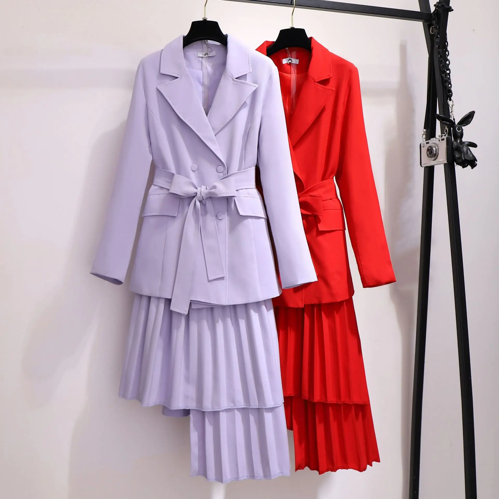 2XL~ 6XL Женский комплект из 2 предметов, многослойный костюм, Осень-зима, необычная юбка, костюм-двойка, блейзер с поясом и длинным рукавом, B717