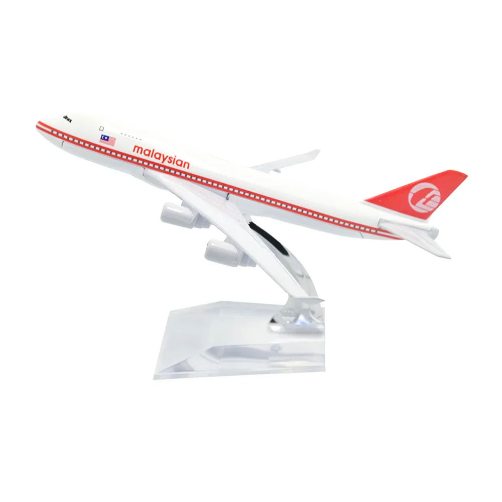 Династия Тан (ТМ) 1:400 16 см малайзийские авиалинии B747-400 металлическая модель