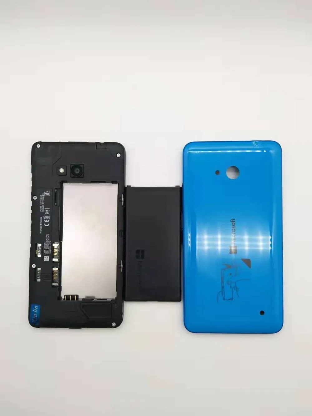microsoft Lumia 640 8MP камера четырехъядерный 8 Гб ПЗУ 1 ГБ ОЗУ мобильный телефон LTE FDD 4G 5," 1280x720