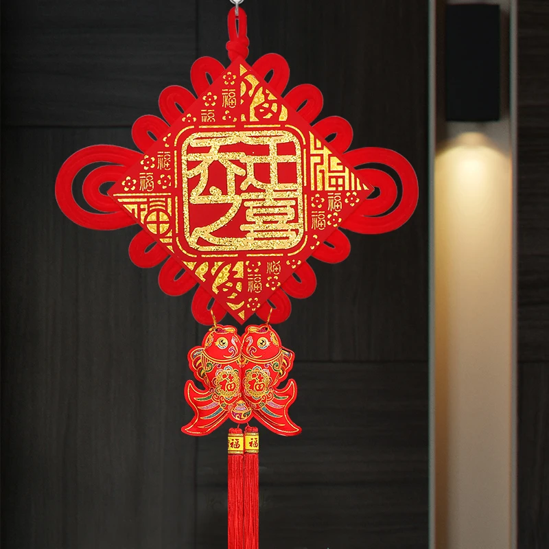 Китайская подвеска в виде узла для гостиной