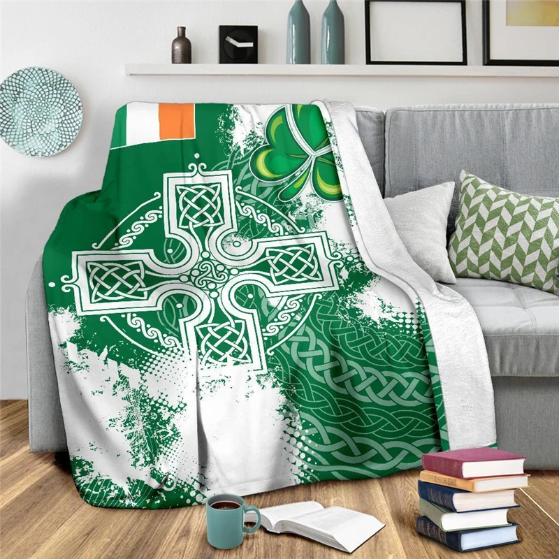 

Soft Warm Flannel Blankets Irish Celtic Cross Printing Quilt Airplane Travel Portable Winter Throw Blanket Home Decor
