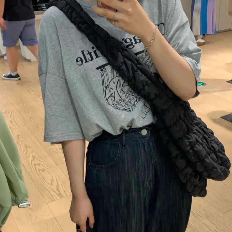 

2021 Brand Designer New Women Luxury Handbags Large Capacity Pleated Cloud Dumpling Bag Leisure Lightweight Shoulder Bag Totes