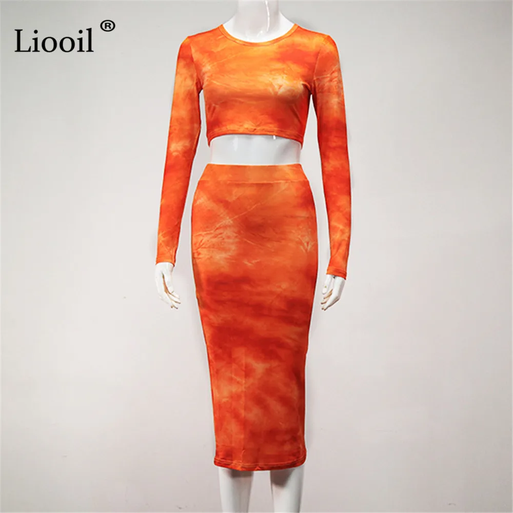 

Liooil Two Piece Print Set Outfits Sexy T Shirts Crop Top And Midi Skirts 2021 Long Sleeve High Waist Sexy Tight 2pcs Skirt Sets
