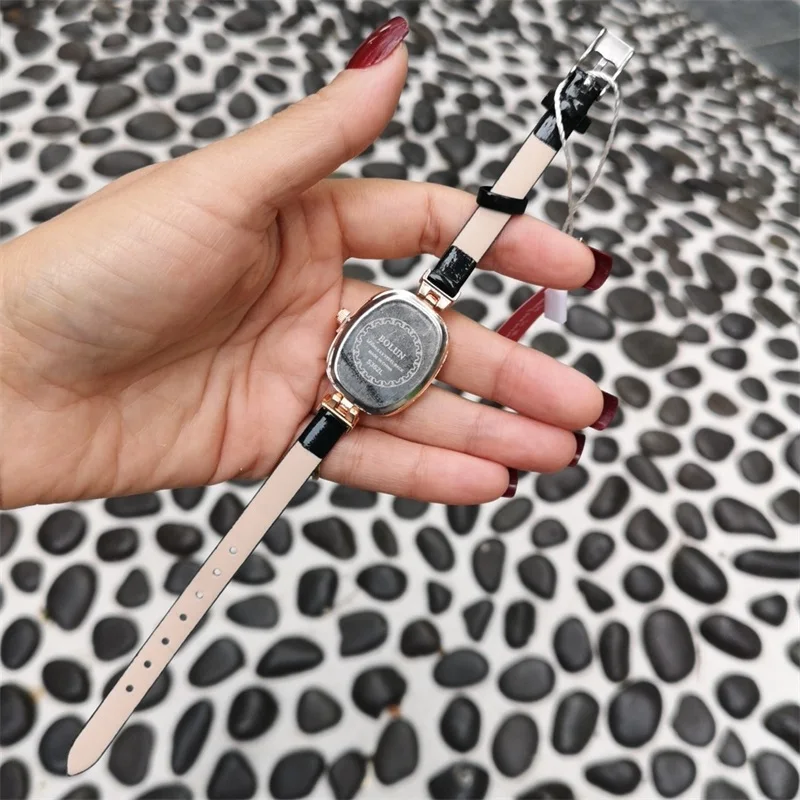 

Elegant Rectangle Watches Women Fashion Luxury Quartz Wristwatches Casual Female Leather Watch Creative Pointers Montre Femme