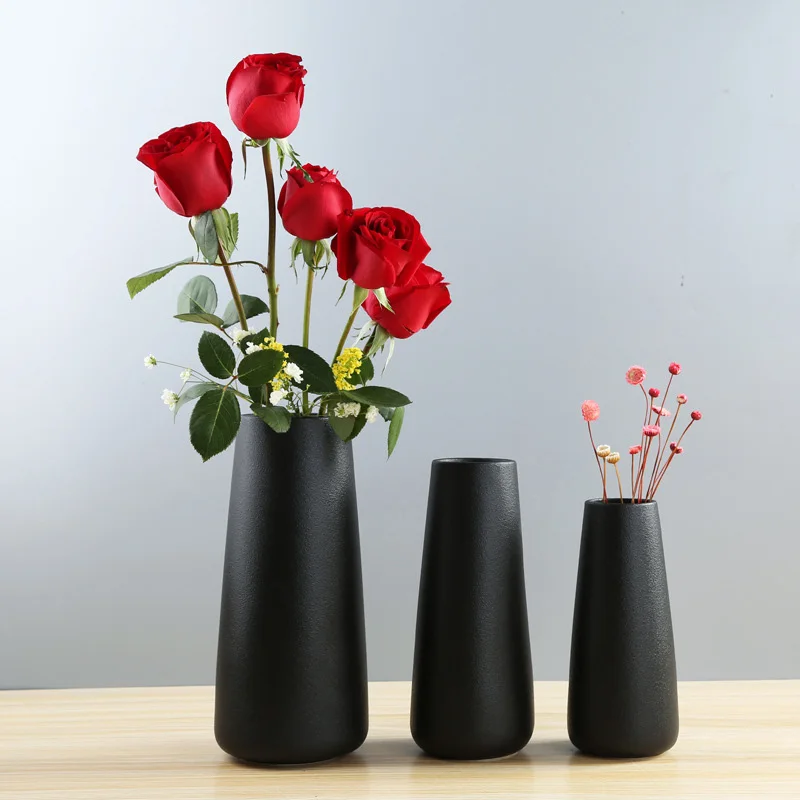 

Nordic Vase Classic White/Black Vase Decoration Home Arts Crafts Contracted Porcelain Flower Vases For Home Creative Gift AA