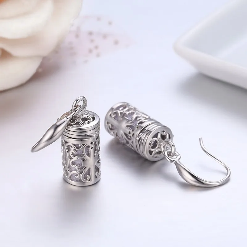 Выдалбливают Filligree крест флакон духов эфирное масло подвески-диффузоры ожерелье для женщин девушек Pingente Золото Цвет ювелирные изделия