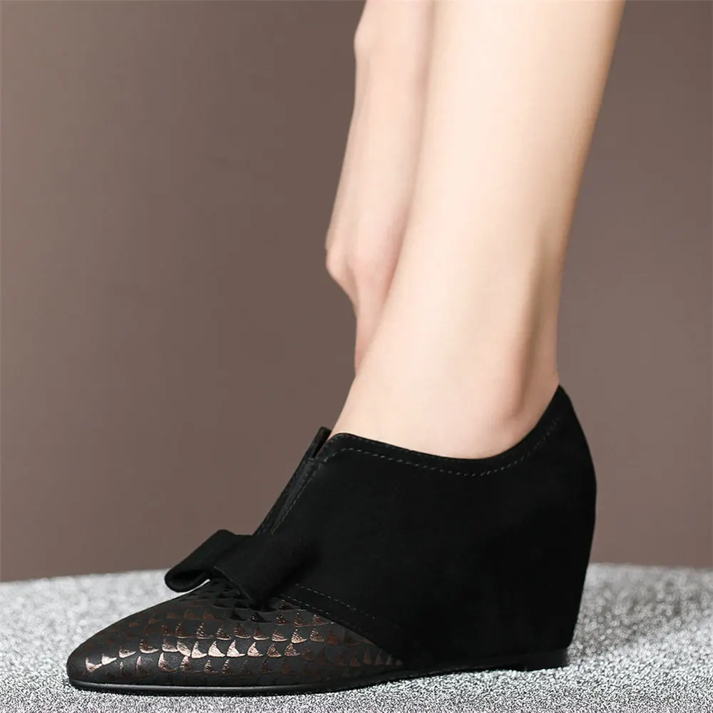 

Женские туфли-оксфорды из натуральной кожи, на скрытой танкетке