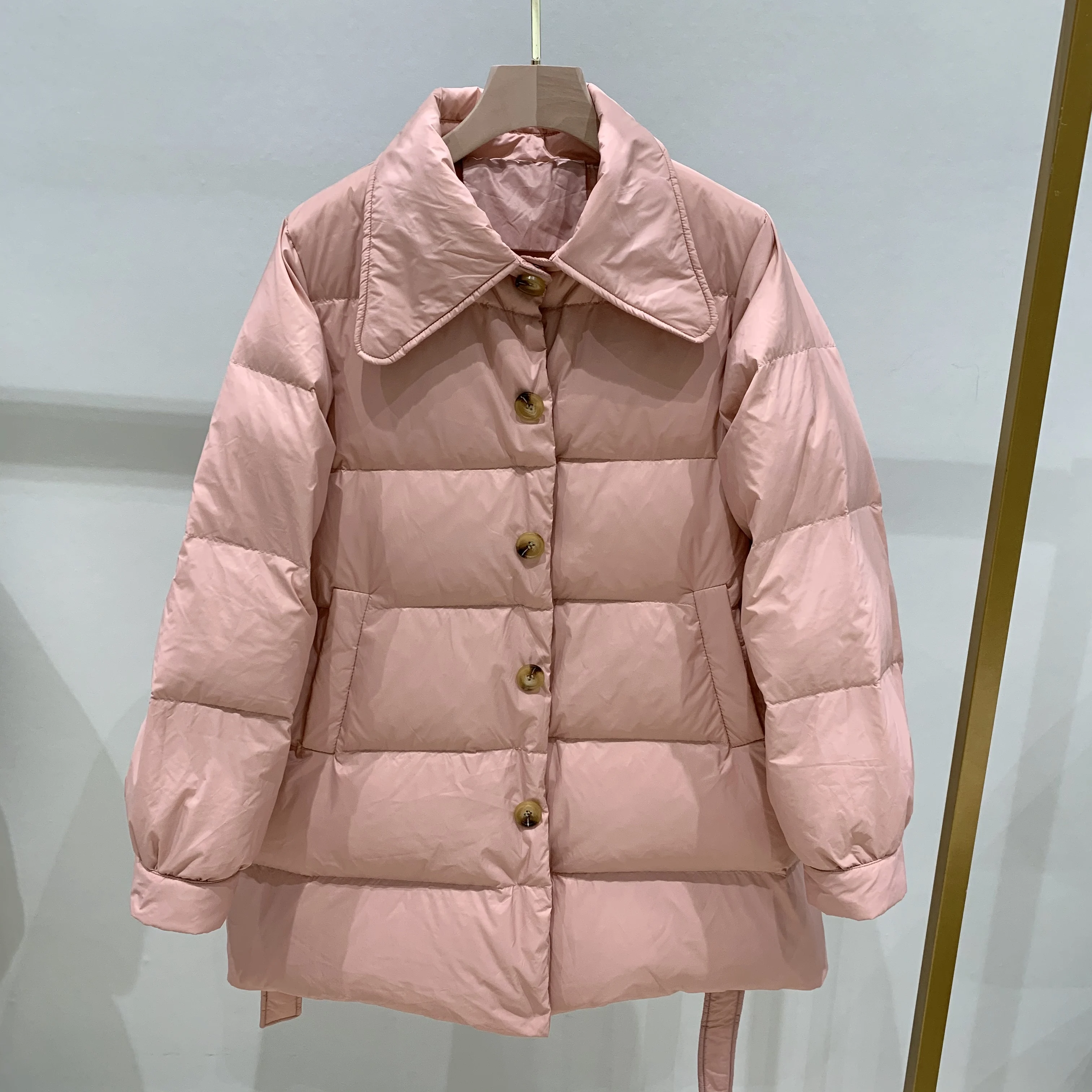 Женский пуховик на 90% белом утином пуху теплая непродуваемая куртка свободного