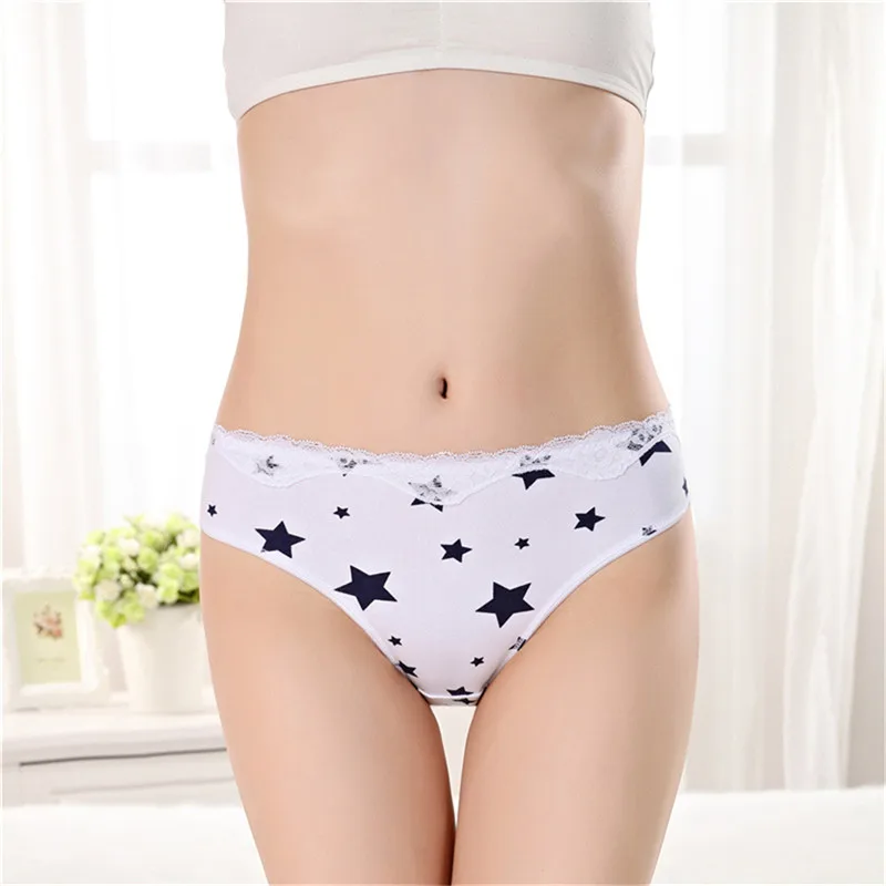 Женское хлопковое нижнее белье удобные трусы хорошего качества с цветочным