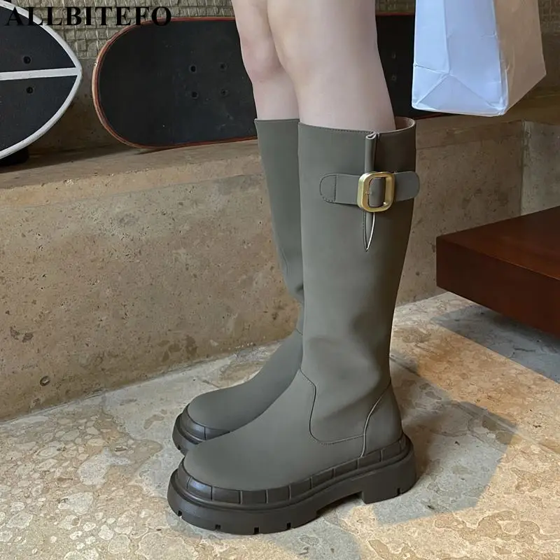 

Size 34-40 Thick Bottom Non-Slip Fashion Microfiber + Genuine Leather Women Ridding Boots Winter Shoes Knee High Long Boots