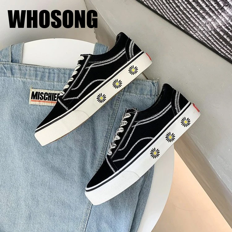 

Women Casual Sneakers Female Slip On Canvas Shoes Woman Black Brand Flats Ladies Sport Sneakers Zapatos De Mujer Trainers 2020