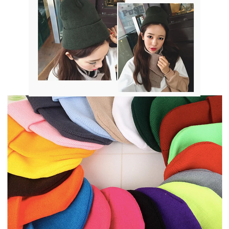 Однотонная шапка унисекс осенне зимняя мягкая теплая вязаная из смешанной