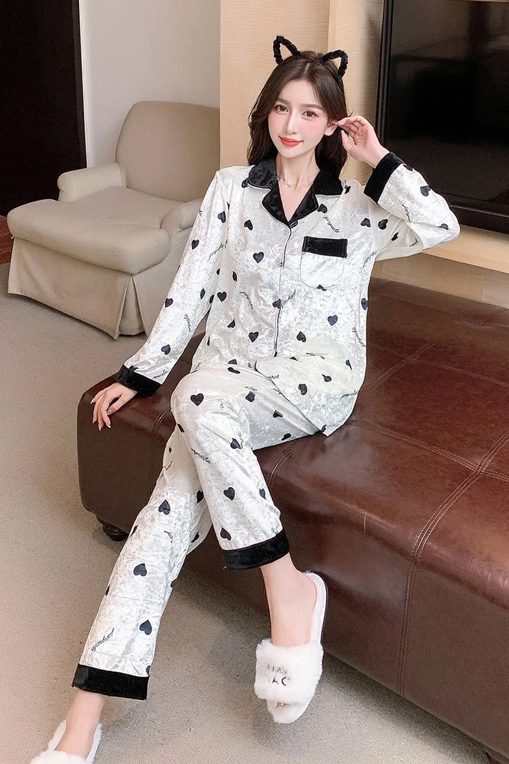 Gold Velvet Pajamas for Women Autumn and Winter Diamond Velvet Long-sleeved Sweet and Cute Home Service Suit Women's Pajamas Set