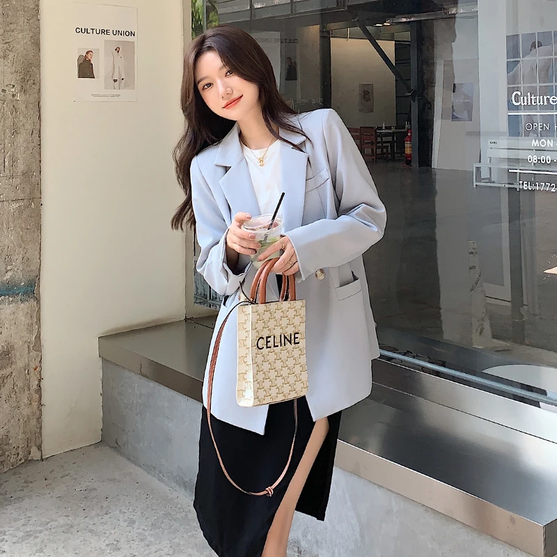 

han edition of new fund of 2021 autumn winters is Chic temperament lapel pure color suit jacket pocket reduction of age