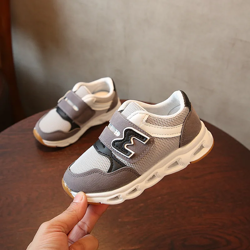 Новинка 2021 детская обувь кроссовки для мальчиков и девочек с люминесцентной