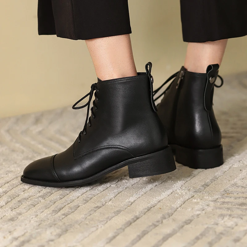 Harga Besar Ukuran 34-43 Musim Gugur Boots Wanita 2020 Kulit Asli Wanita Booties Renda Putih Musim Dingin Wanita Sepatu Bebas-Slip Gadis Martin Boot