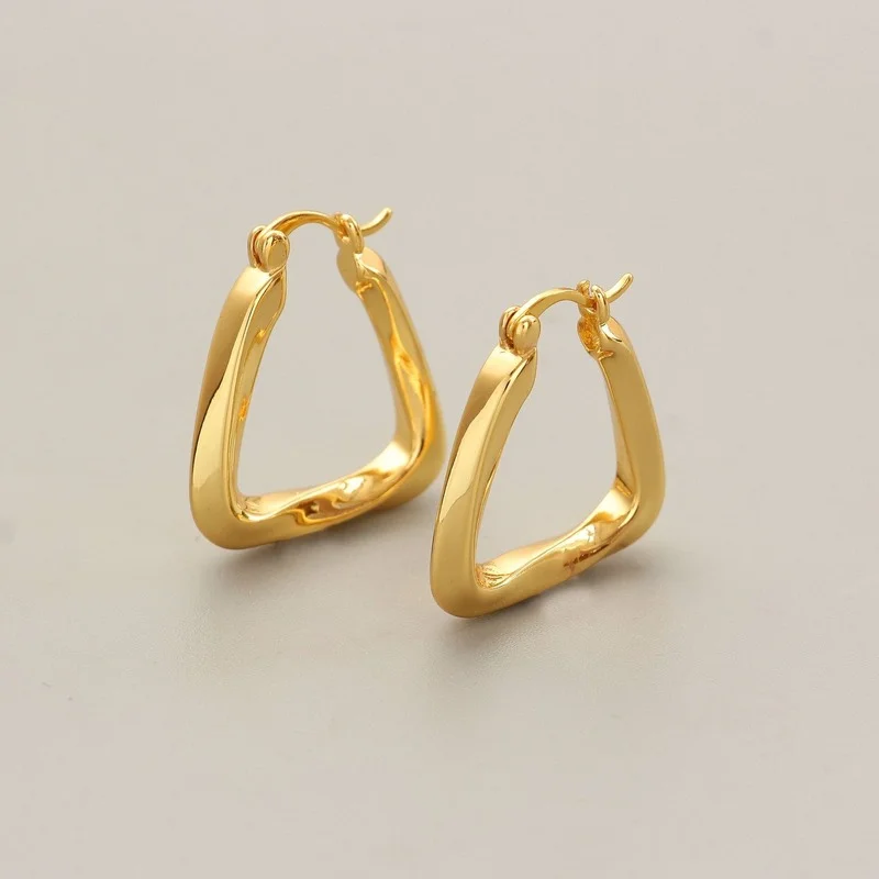 

Earrings Korea 2021 Simple Geometry Advanced Earrings Triangular Irregular Earrings.