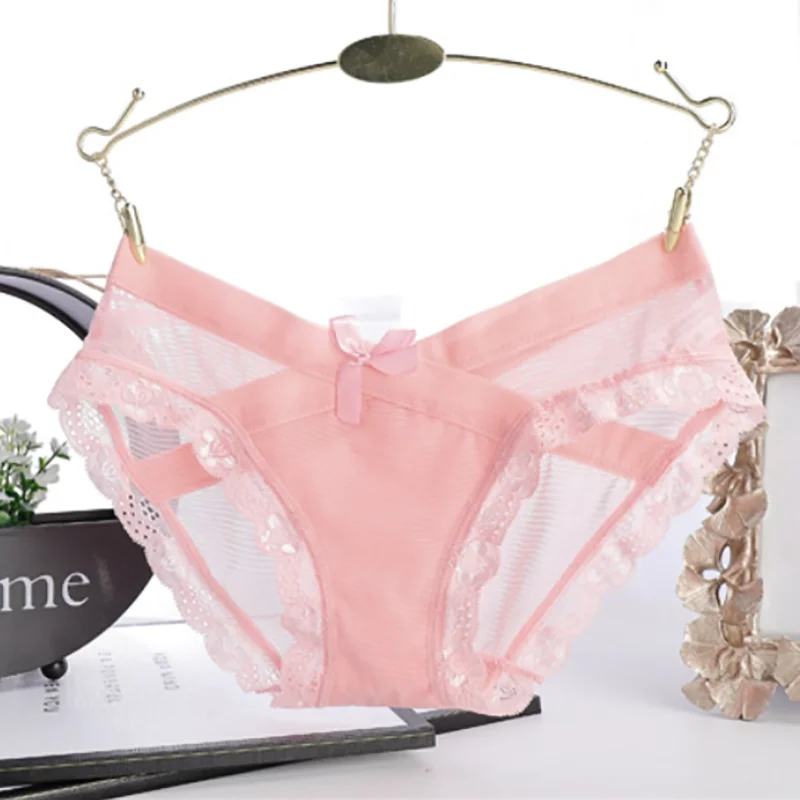 

Sexy Lace Underwear Women's Panties Hollow Out Lingerie Fashion Heathy Underwear Nylon Briefs Solid Seamless Panties Low-Rise XL