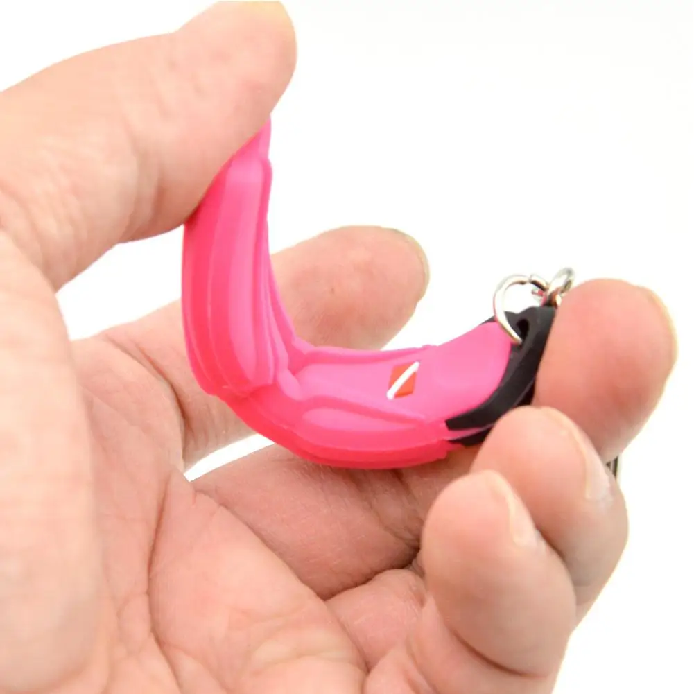 Брелок для ключей с ластами подводного плавания | Спорт и развлечения