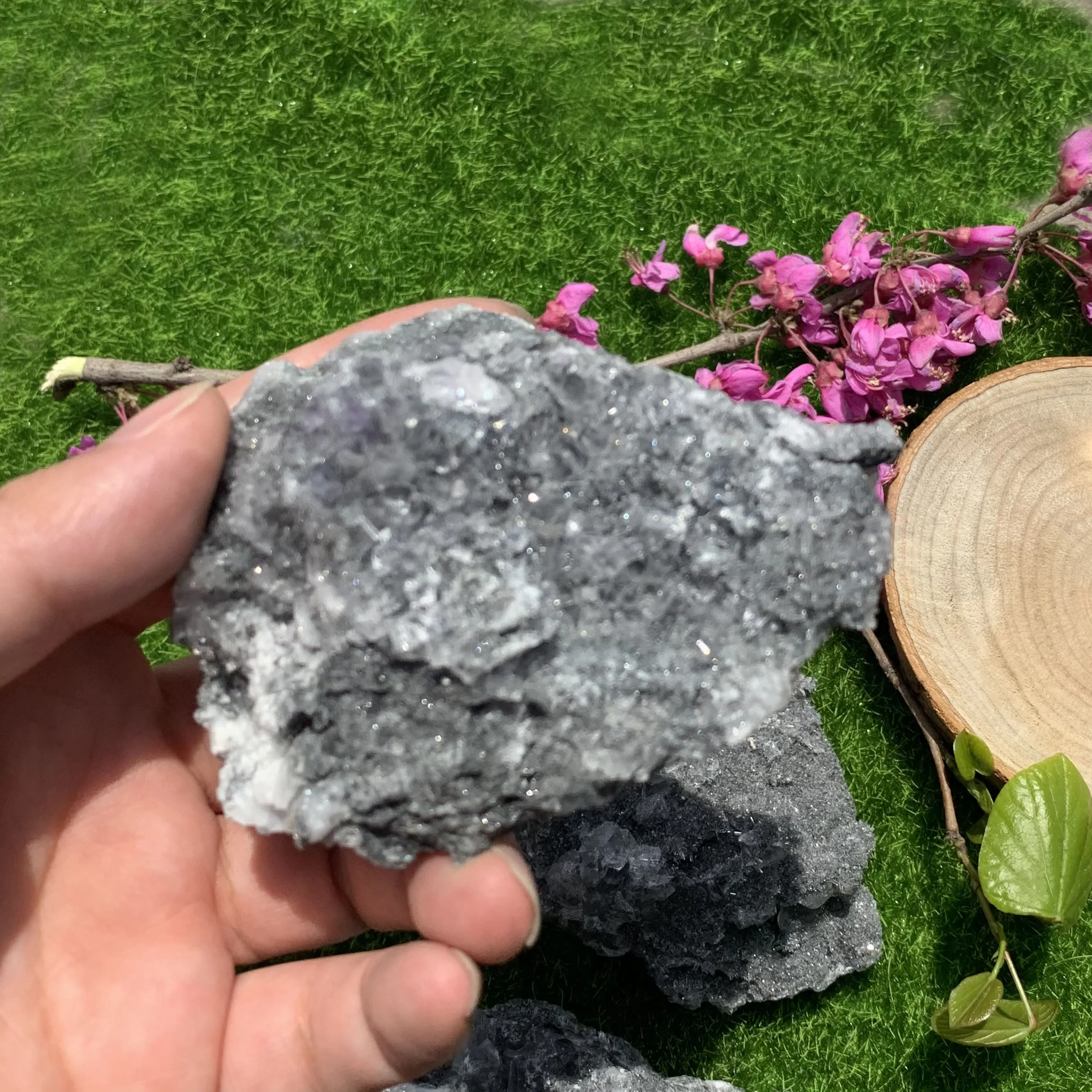 

Горячее надувательство кальцит флюорит онтогенический камень, реики минеральной с лечебным действием, образцы с украшением в виде кристал...