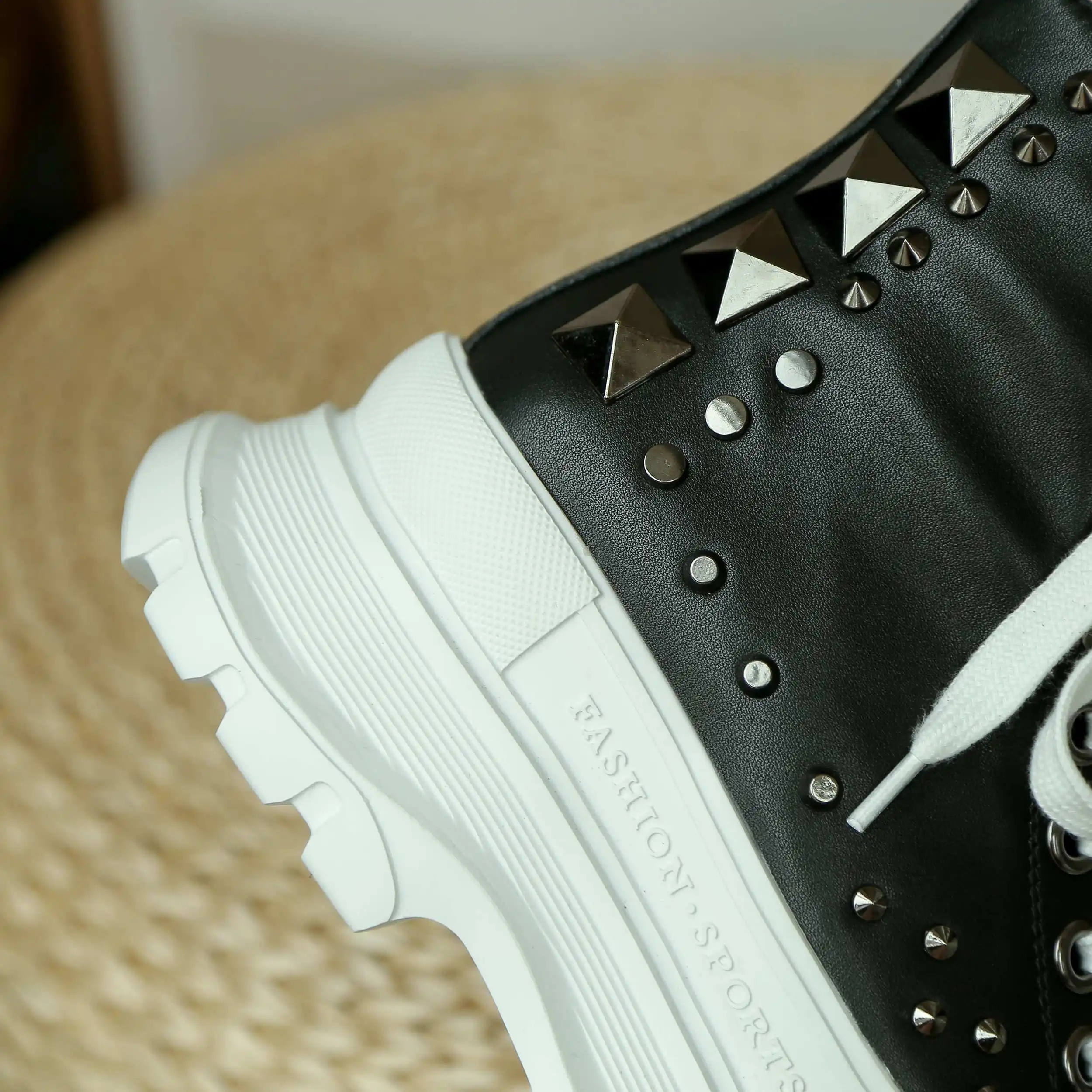 

Krazing pot/ , , , , , L17